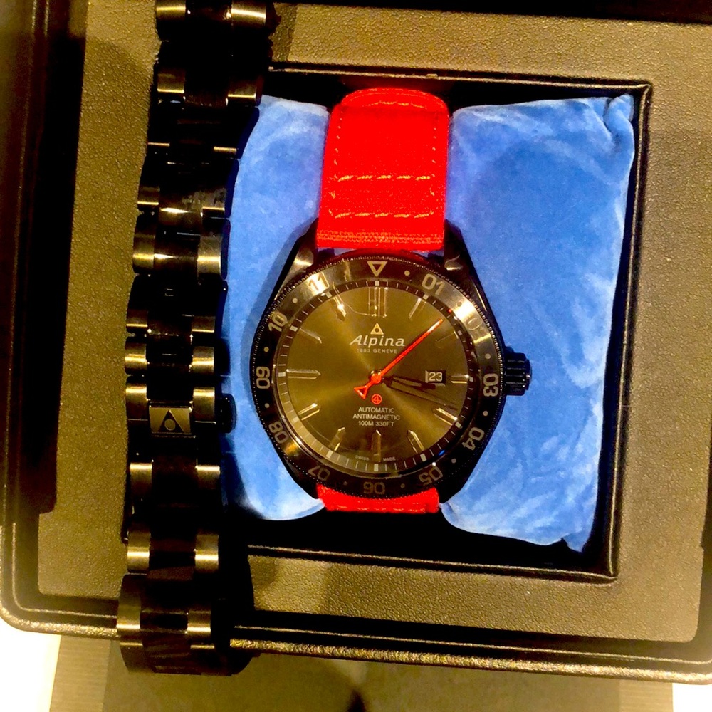 Mens Alpina Alpiner automatic watch like new.